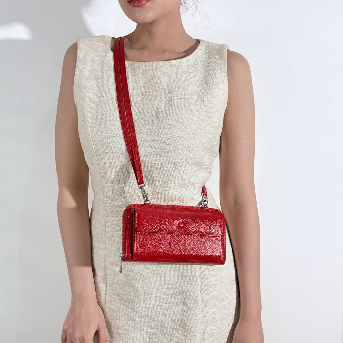 DITHA RED ON MODEL3