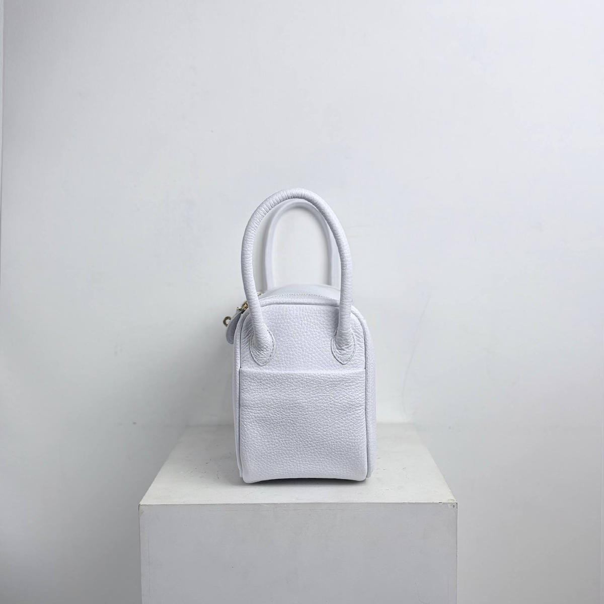 nebula white.png 10