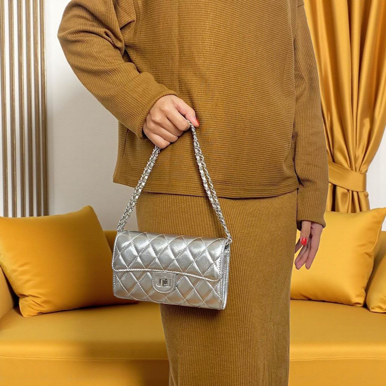 Vikra Silver.jpg 31jpg