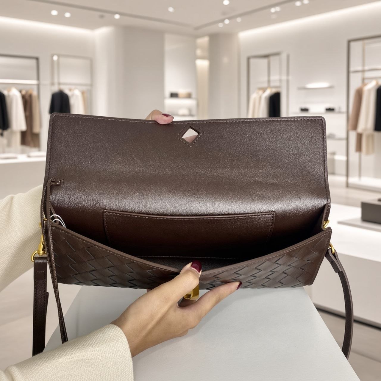 panama dark brown with strap.jpg 19