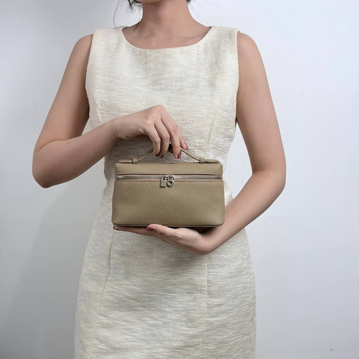 dalas taupe.png 11png