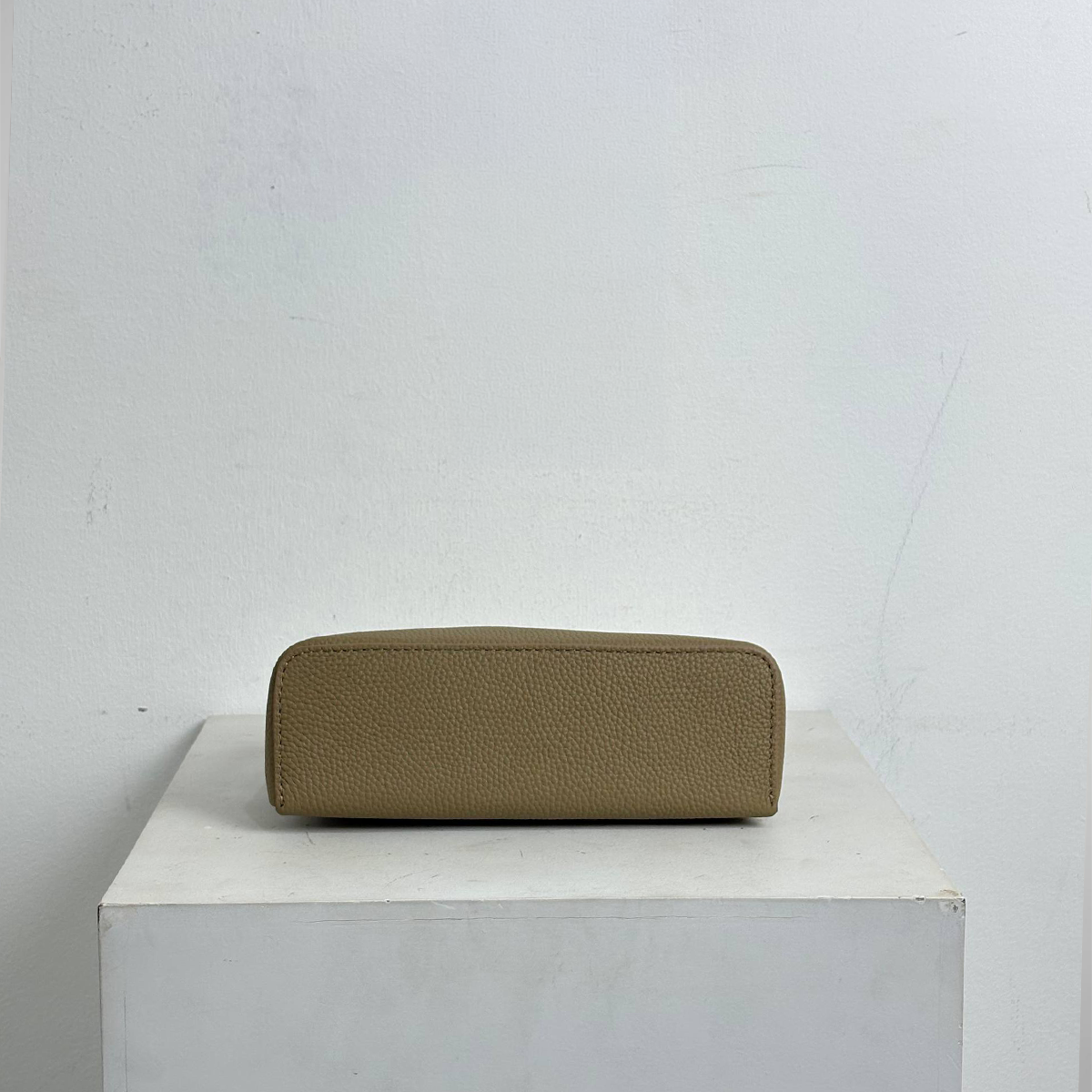 dalas taupe.png 7png