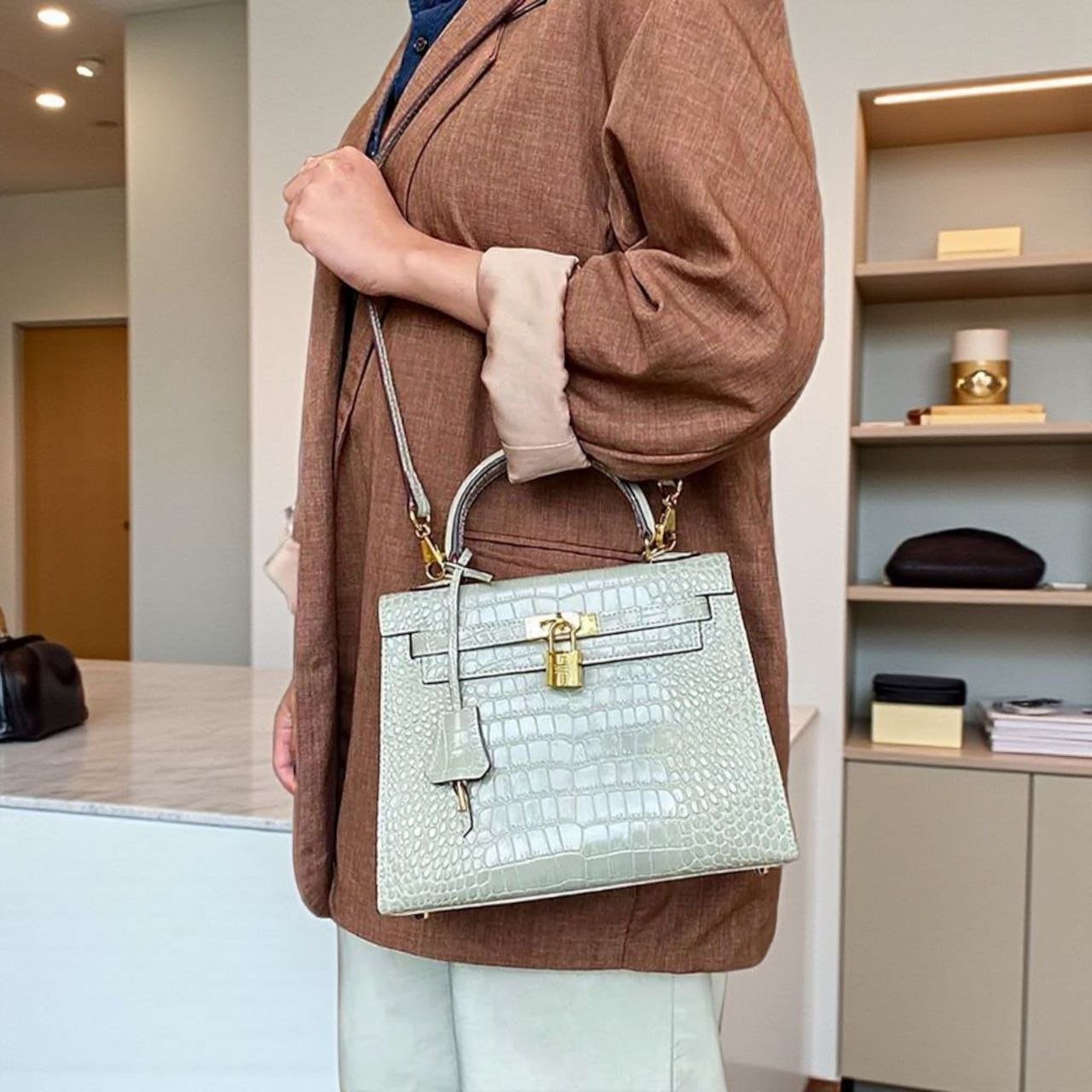 hester jade green.jpg 4