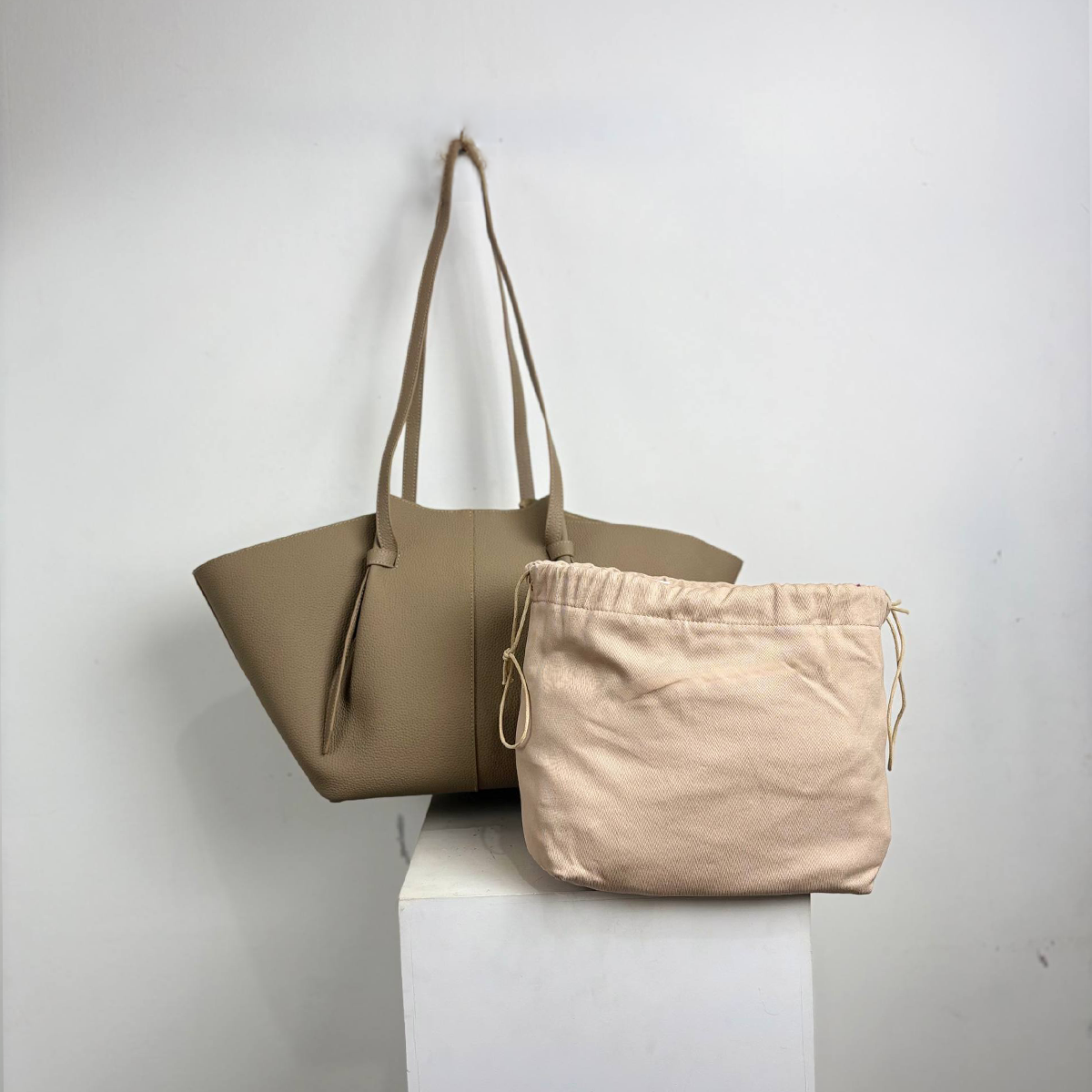 VELICE TAUPE.png 5