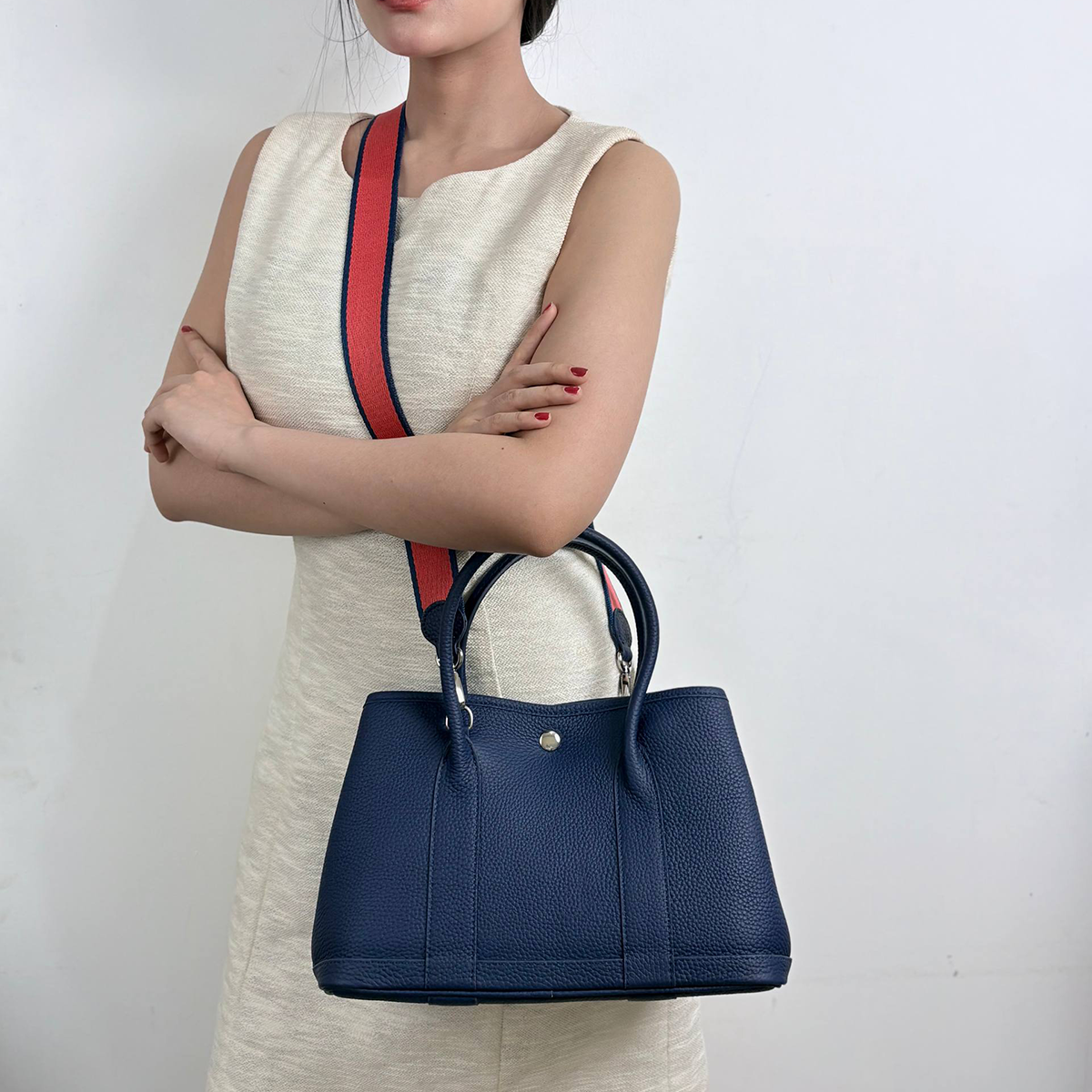 RAENA DARK BLUE.png 15