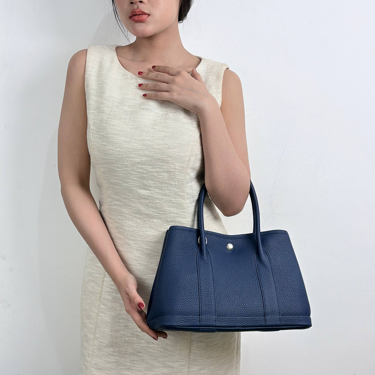 RAENA DARK BLUE.png 29