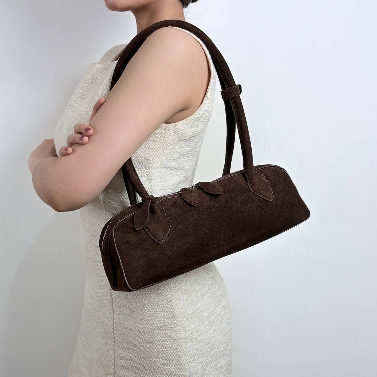 faransa suede dark brown.png 12png