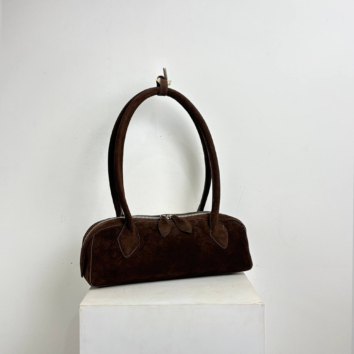 faransa suede dark brown.png 3png