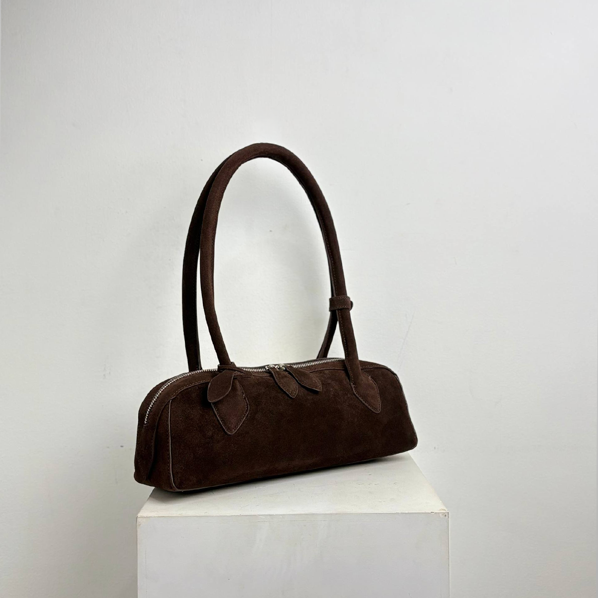 faransa suede dark brown.png 7png