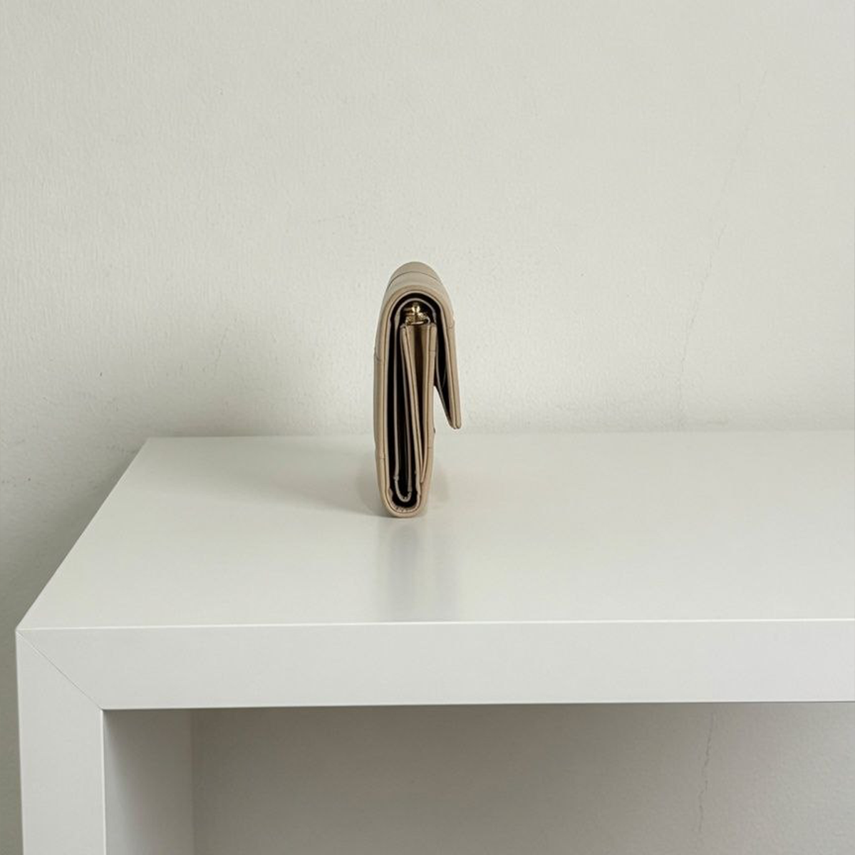 arvella khaki.png 6