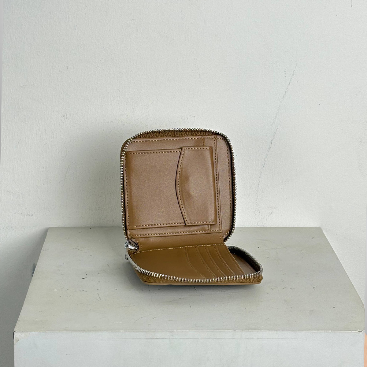 arka brown croco.png5