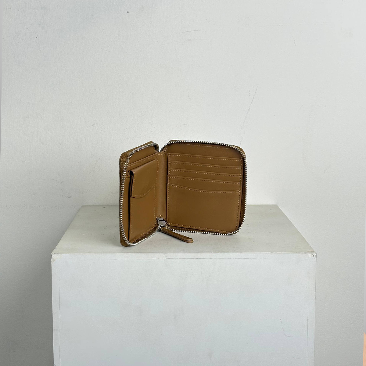 arka brown croco.png6