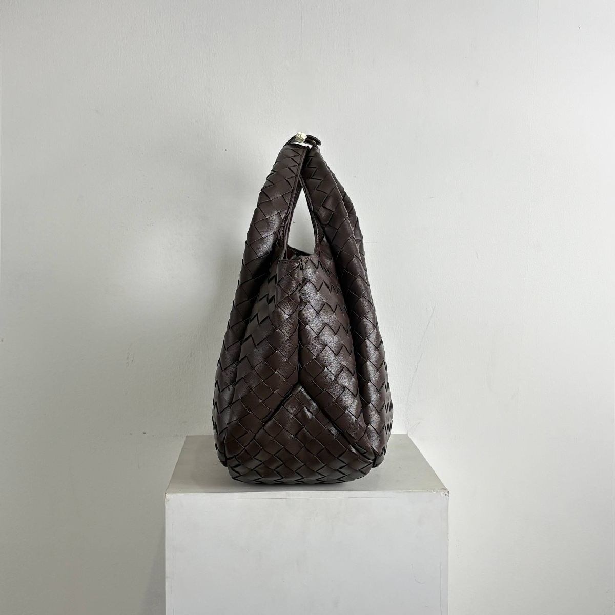 gahyaka dark brown.png 7