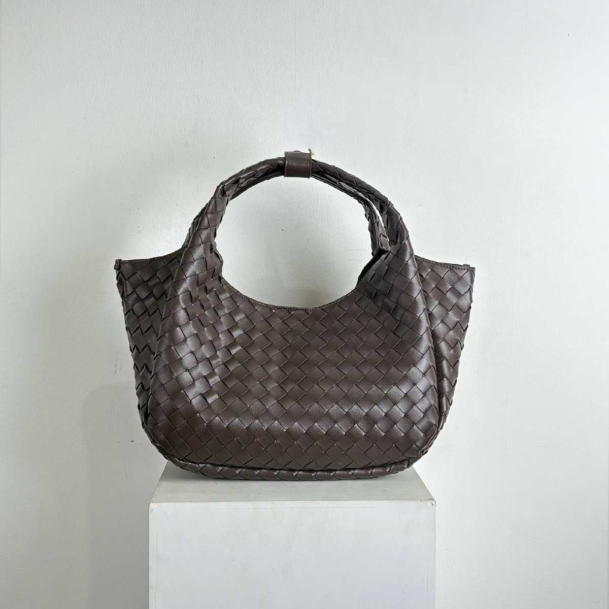 gahyaka dark brown.png 9