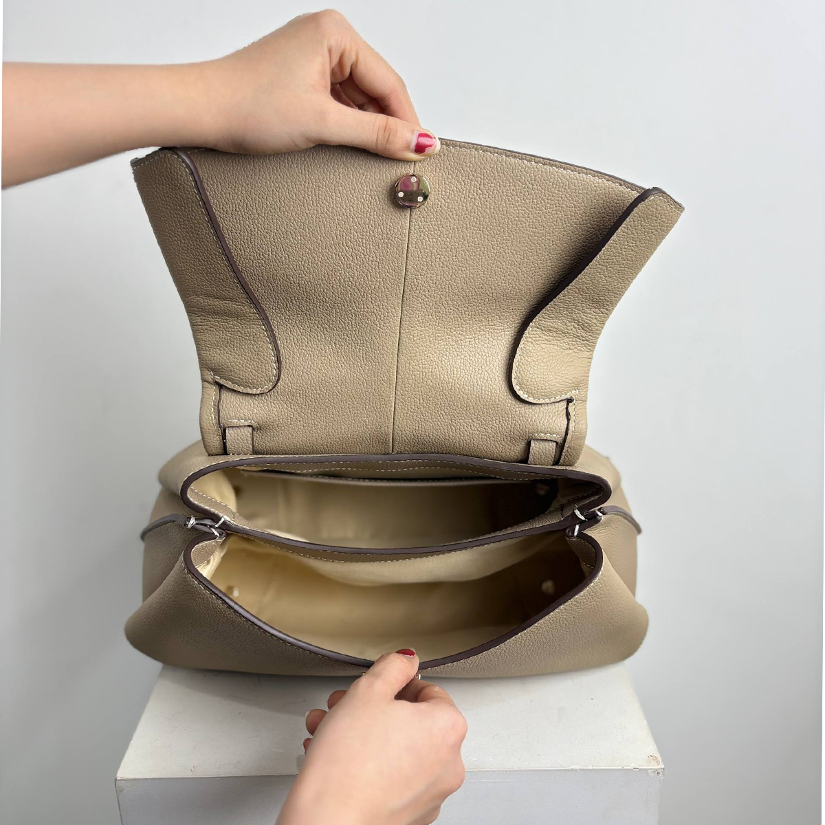 KLOE KHAKI