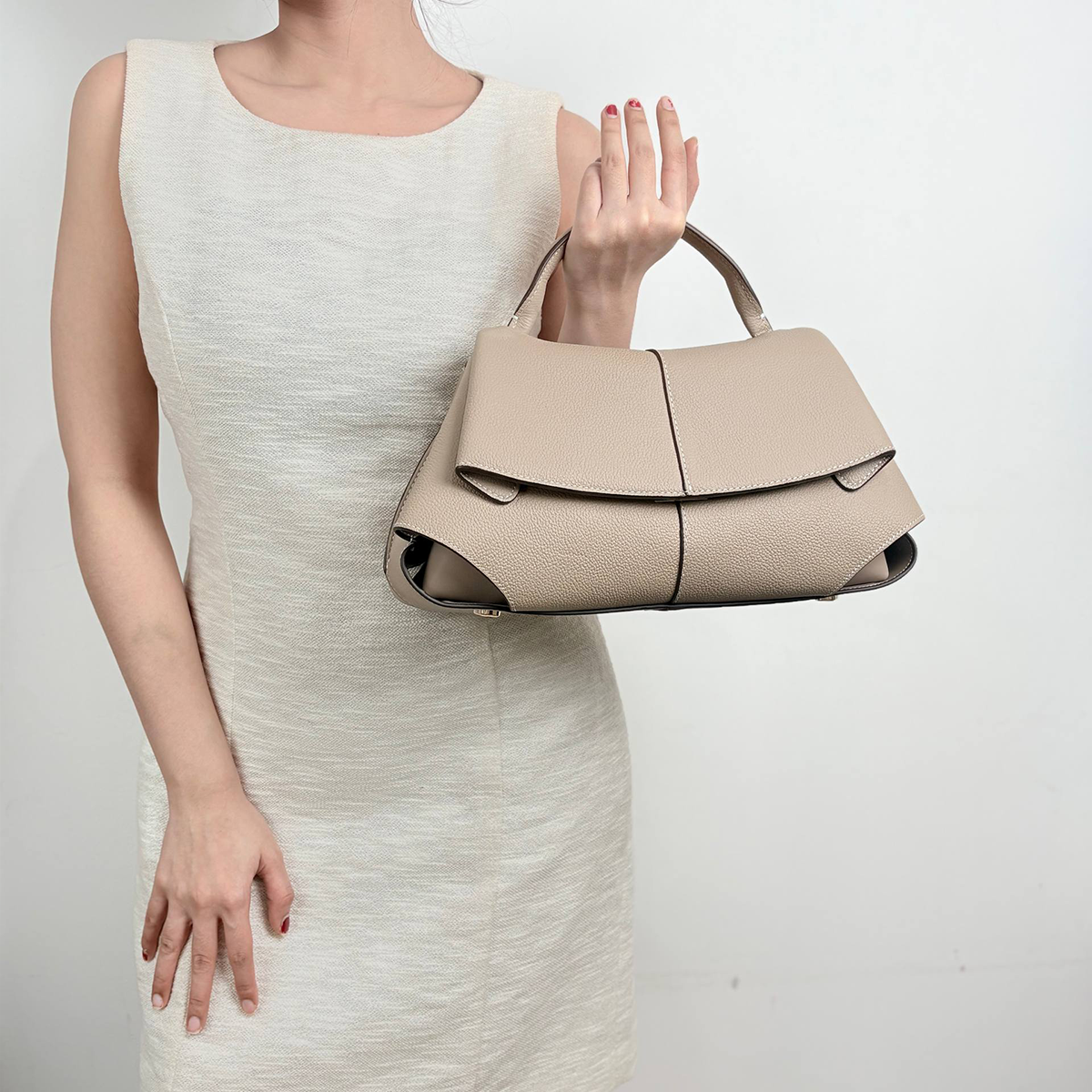 BTB-03KH KLOE IN KHAKI COLOR HIGH QUALITY LEATHER SHOULDER AND SLING BAG
