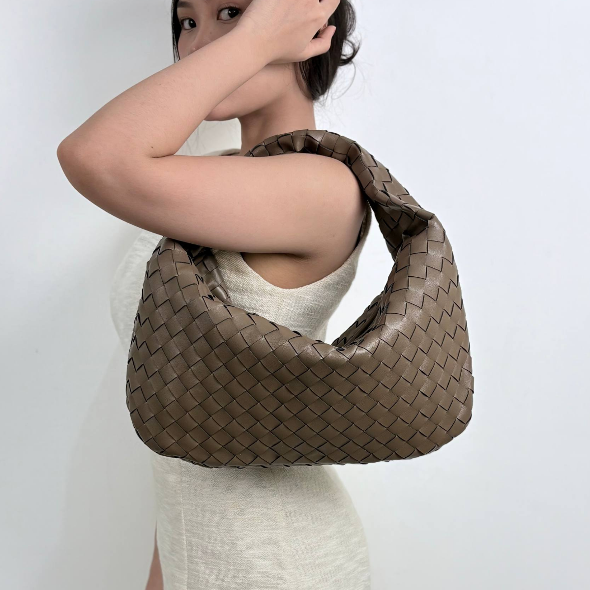YAZA TAUPE ON MODEL 6