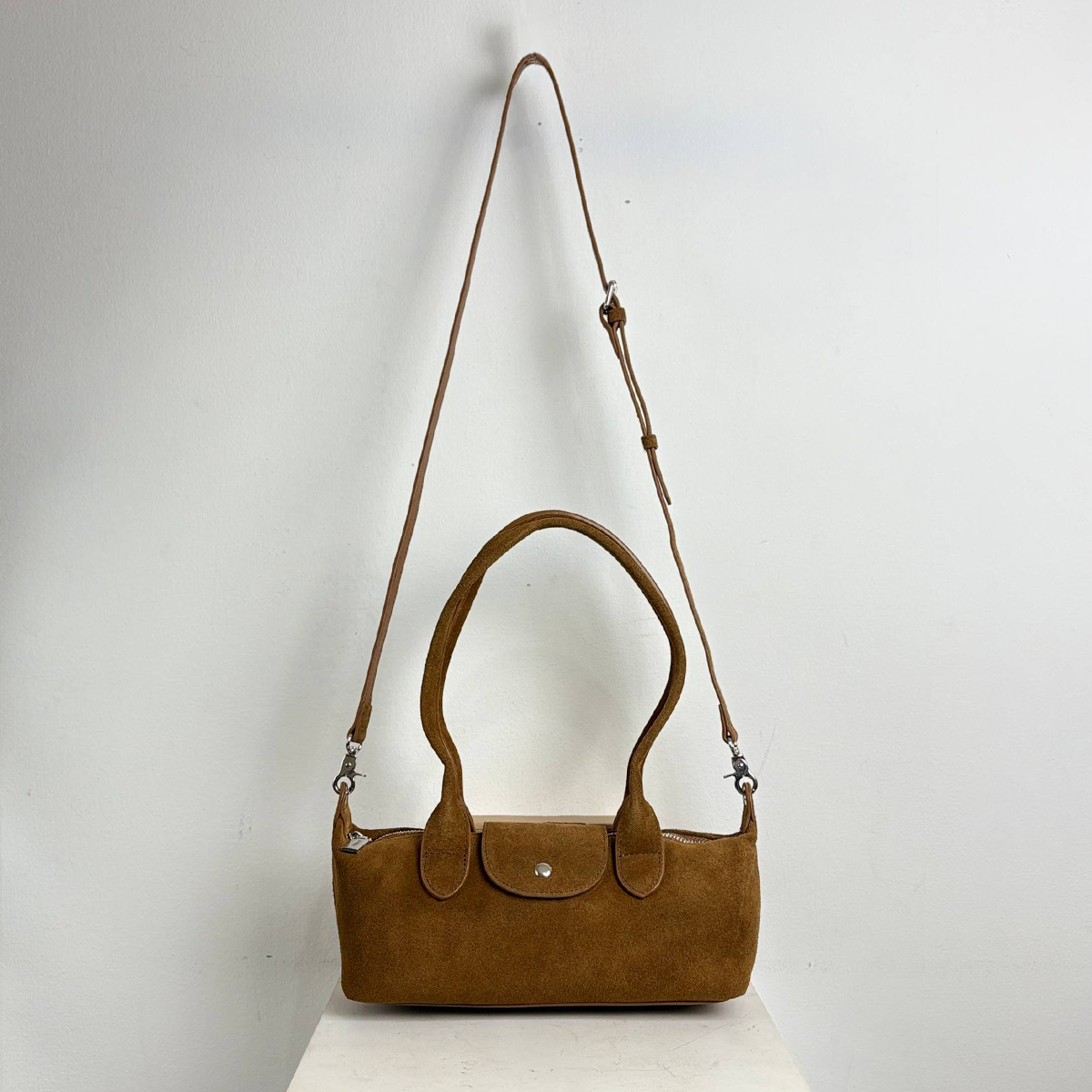CORA SUEDE CARAMEL.png 9