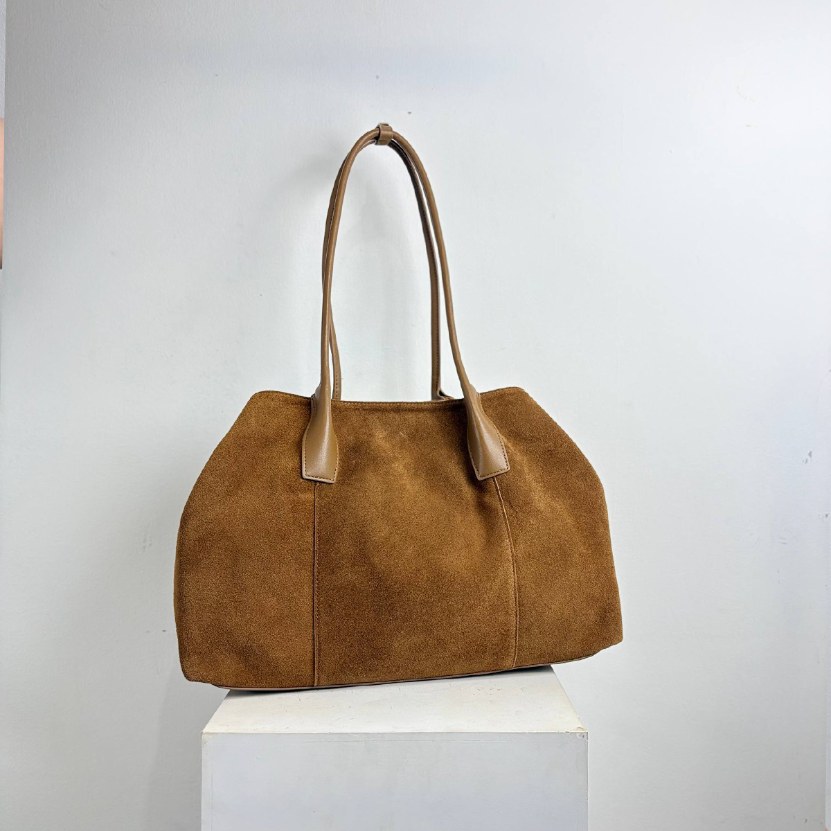 madira suede caramel